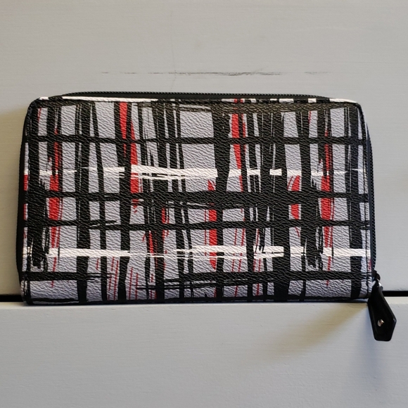 NWOT Vera Bradley Wallet - Picture 15 of 15